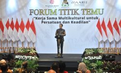 Bandingkan Dengan UEA, Jokowi: Baru Wacanakan Rektor Asing Langsung Disebut Antek Asing