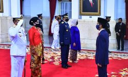 Presiden Lantik KSAL dan KSAU Secara Bersamaan di Istana Negara