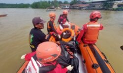 Haji Gani yang Tenggelam di Sungai Berau Ditemukan Meninggal