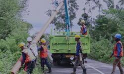 PLN Bangun Jaringan Baru Listrik 24 Jam di Empat Desa Pelosok NTT