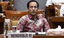 Mendikbudristek Batalkan Kenaikan UKT