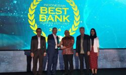 Infobank-MRI Kukuhkan Bankaltimtara sebagai Banking Service Excellence 2024