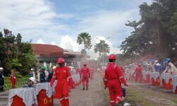 KPI Cetak Rekor MURI Peragaan Pemadaman Kebakaran dengan Peserta Terbanyak