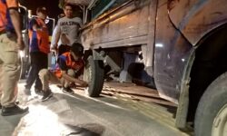Dishub Sanksi Warga Samarinda Parkir Mobil Suka-suka di Jalan Sampai Jadi Tempat Jualan