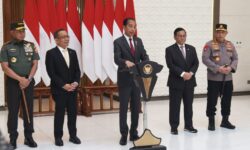 Jokowi Terbang ke Abu Dhabi Bahas Kemitraan Indonesia-UEA