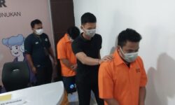 Polisi Sukses Memaksa WN Malaysia Keluarkan Sabu Melalui Buang Air Besar