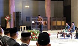 Potensi Zakat Rp 300 Triliun, Indonesia Masuk Salah Satu Negara Paling Dermawan