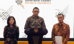 Presiden Instruksikan Kabinet Segera Susun Tim Kerja yang Solid dan Bekerja Efisien