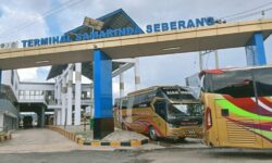 Libur Nataru, Penumpang ke Banjarmasin di Terminal Bus Banjar Melonjak 50 Persen